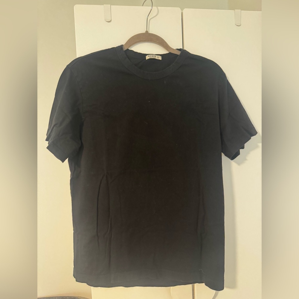 Buck Mason Men’s T-shirt, Size Medium, Like New Condition. 100% cotton.